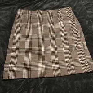 Kasper plaid skirt, fully lined, size 14